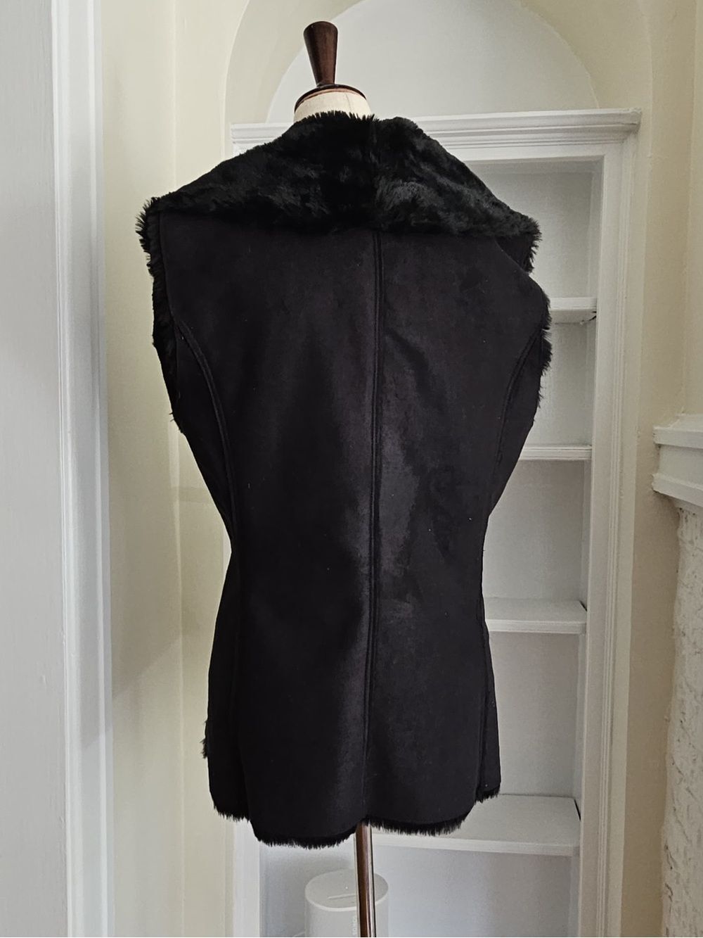 BCBGMAXAZRIA Stefano Faux Fur Draped Vest - Black - Never Worn [M] - Picture 3 of 14